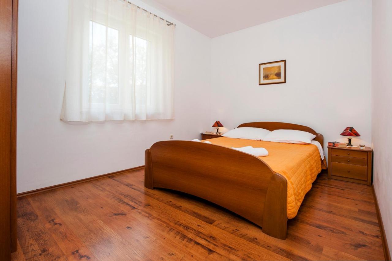 Apartments Bella B روفينج المظهر الخارجي الصورة
