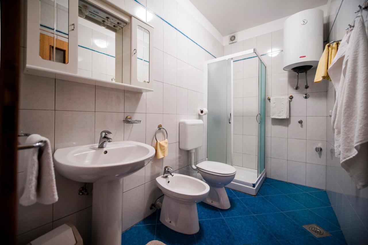 Apartments Bella B روفينج المظهر الخارجي الصورة