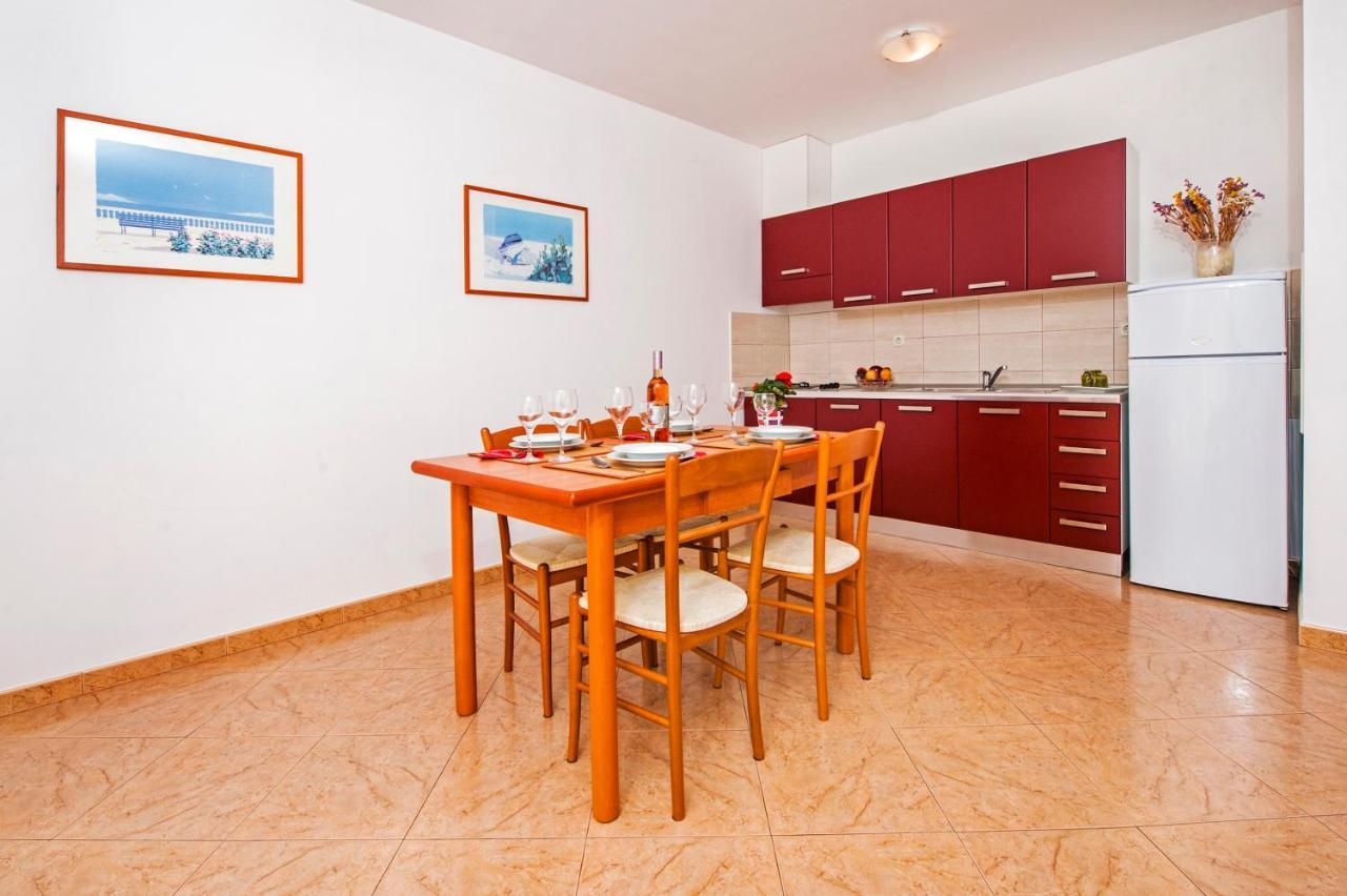 Apartments Bella B روفينج المظهر الخارجي الصورة