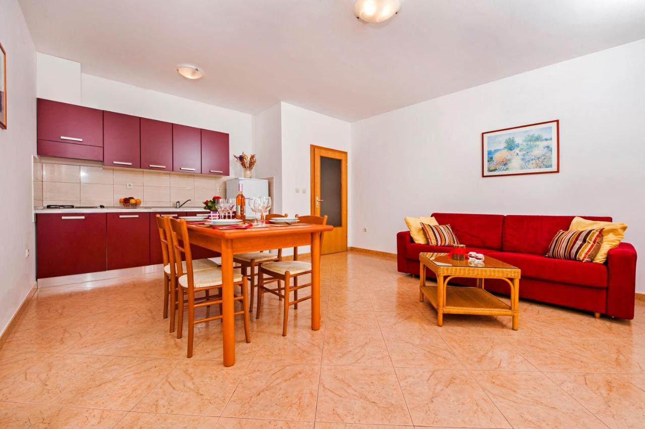 Apartments Bella B روفينج المظهر الخارجي الصورة