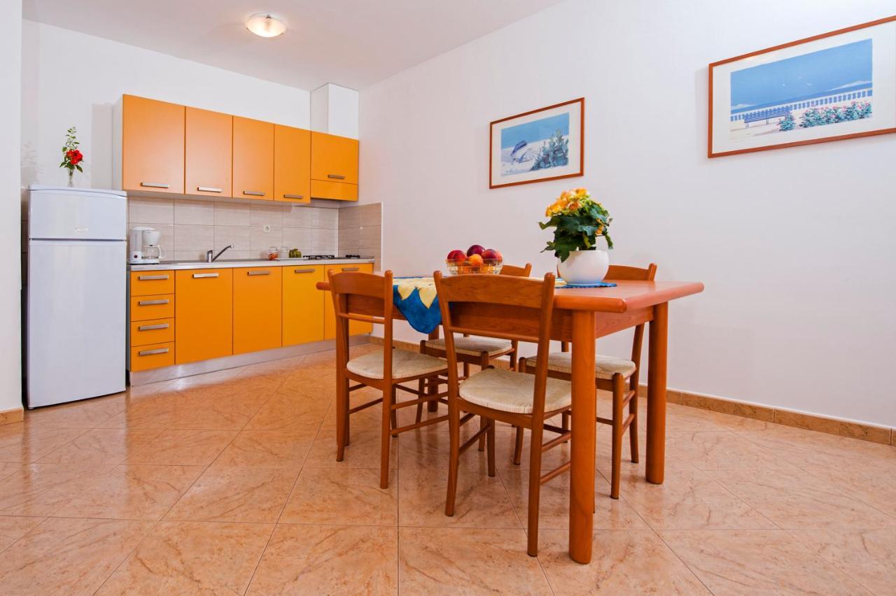 Apartments Bella B روفينج المظهر الخارجي الصورة